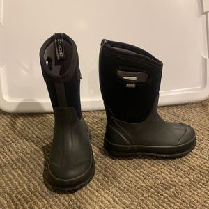 Classic Black Waterproof Bogs - size 12